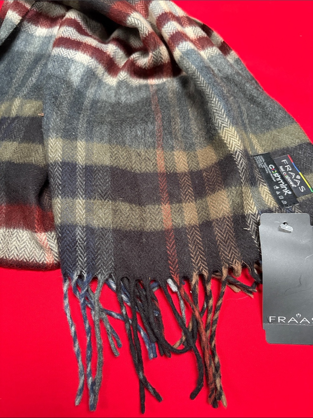 Fraas Cashmink navy/burgundy scarf. NWT!